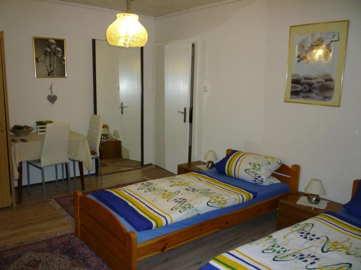 Gasthaus - Pension Am Buchberg Monchsdeggingen Zewnętrze zdjęcie